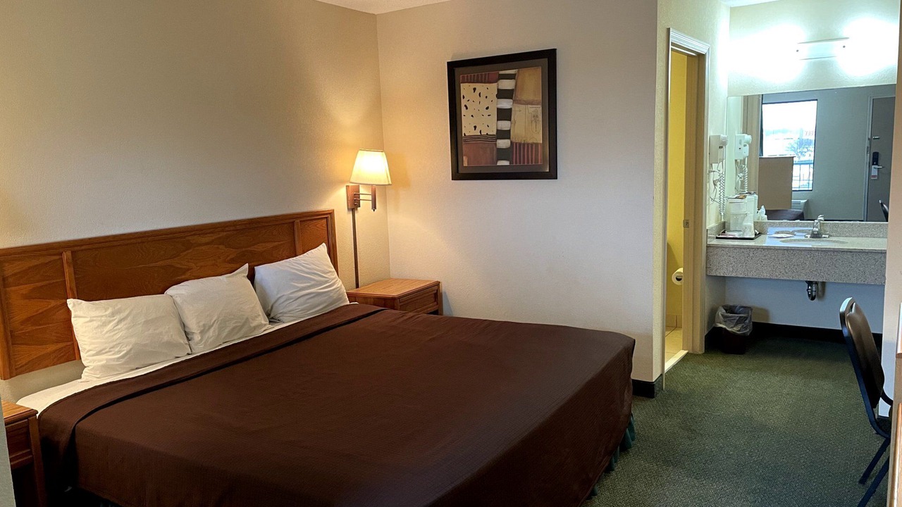 Photo of Bedroom in Sumter