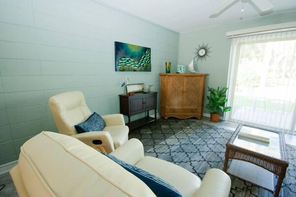 Photo of Livingroom in Hilton Head Island