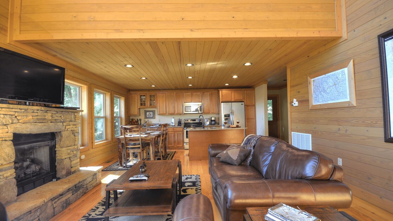 Photo of Livingroom in Almond