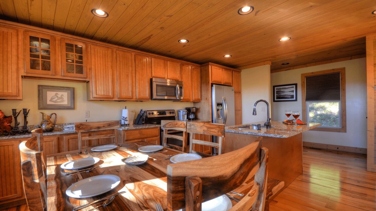 Photo of Kitchen in Almond