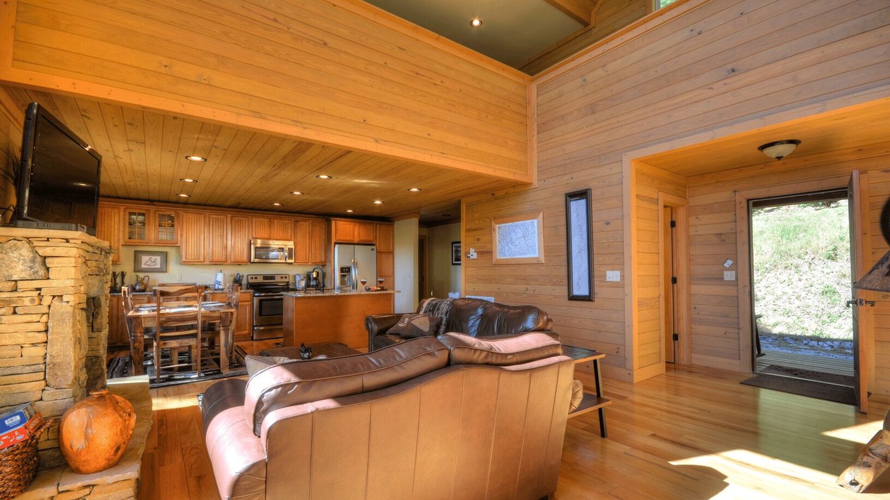 Photo of Livingroom in Almond