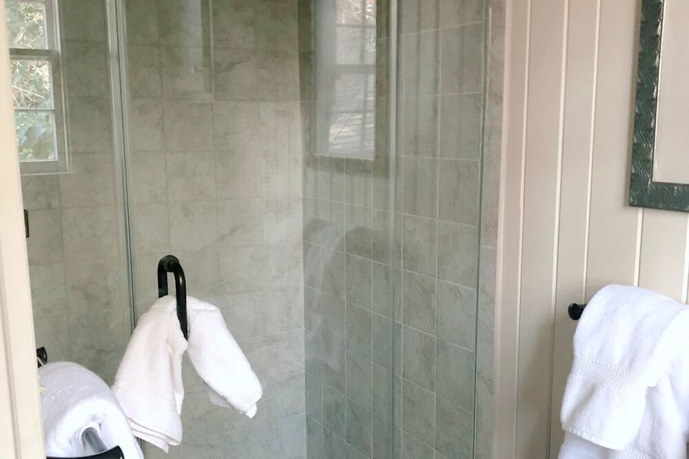 Photo of Bathroom in Hartsville