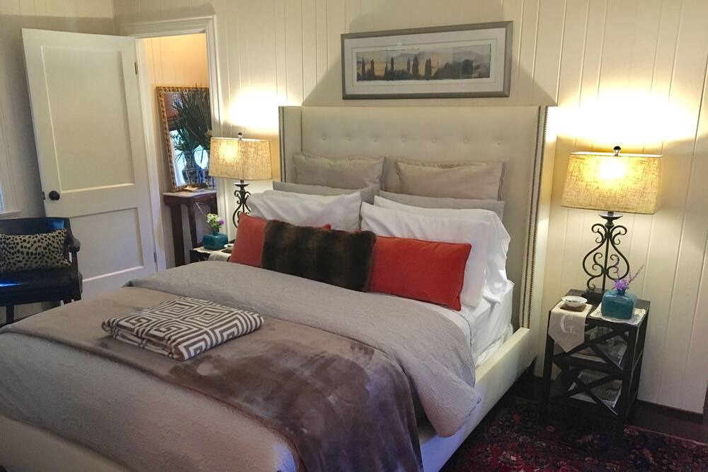 Photo of Bedroom in Hartsville