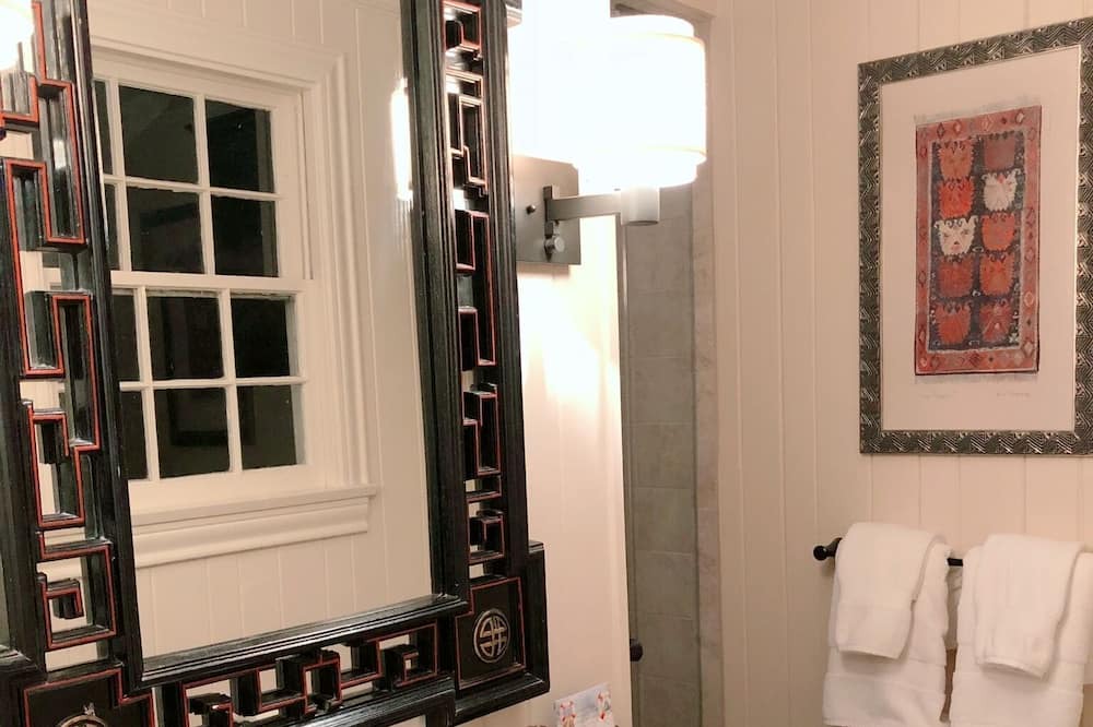 Photo of Bathroom in Hartsville