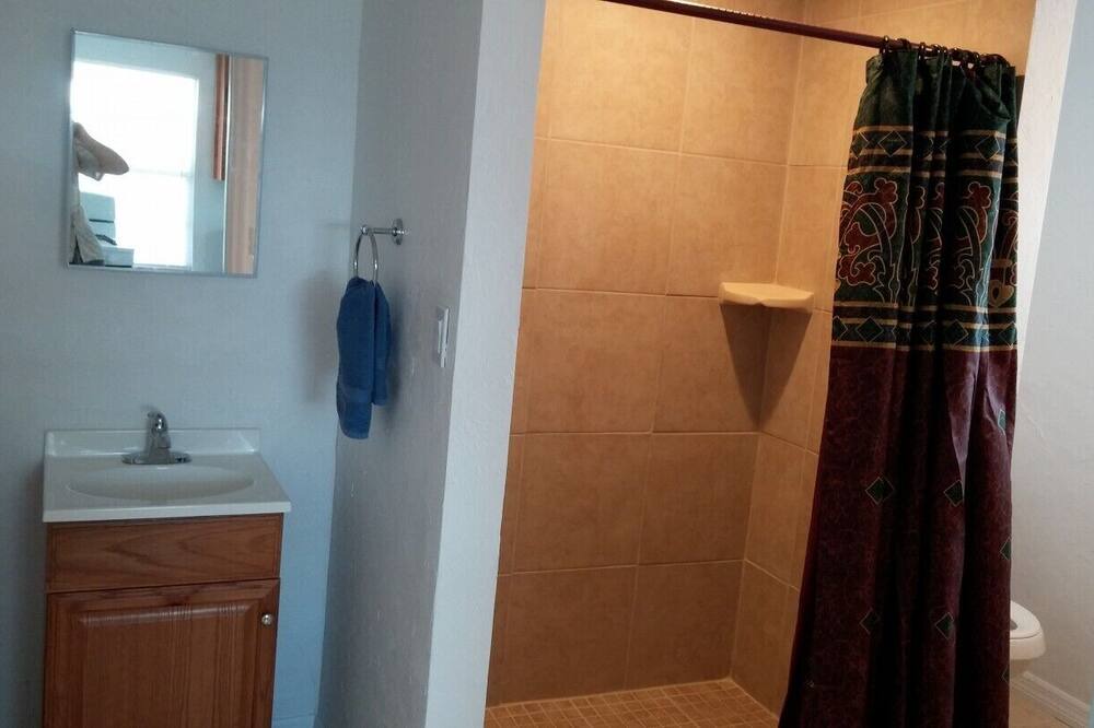Photo of Bathroom in Fruitville