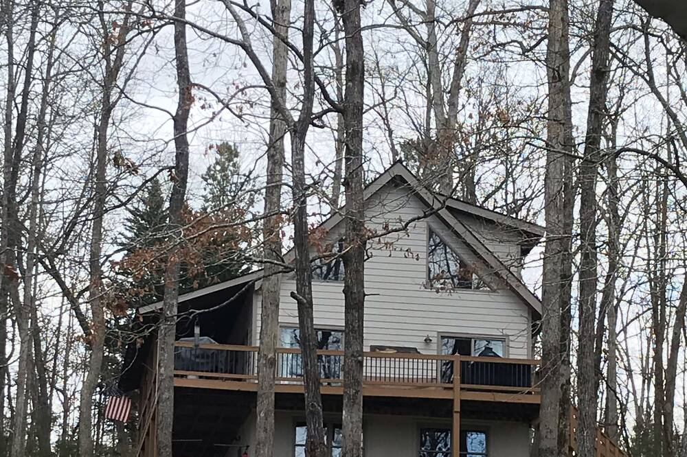 Photo of Others in Martin