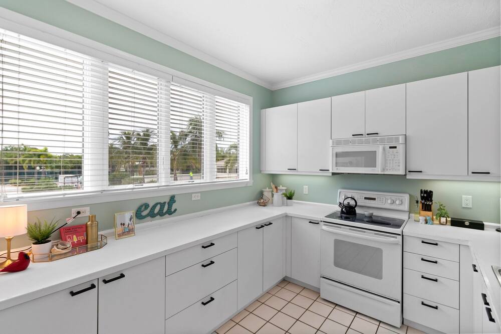 Photo of Kitchen in Whitney Beach