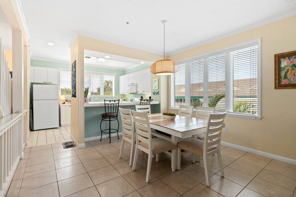 Photo of Livingroom in Whitney Beach