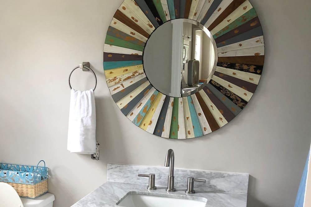 Photo of Bathroom in Norwood