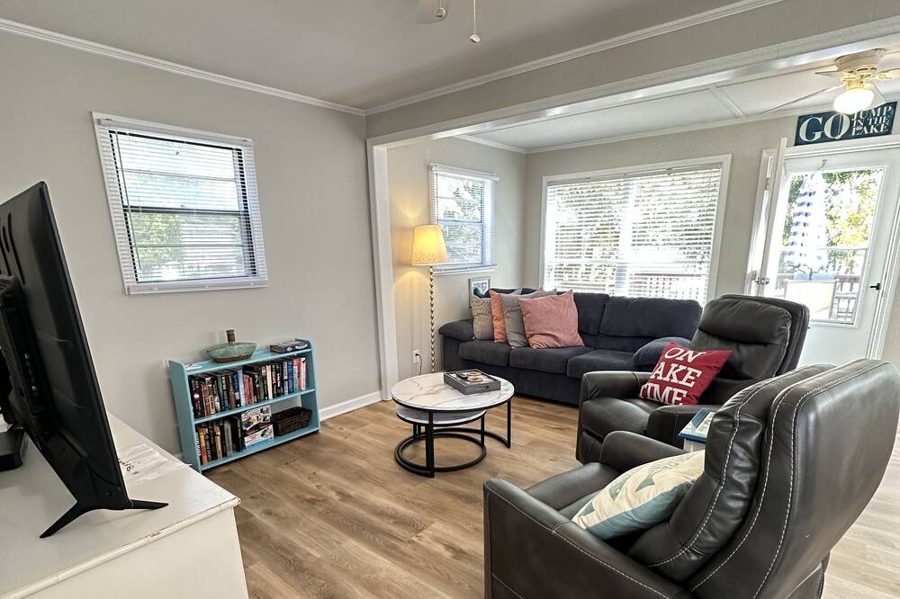 Photo of Livingroom in Norwood