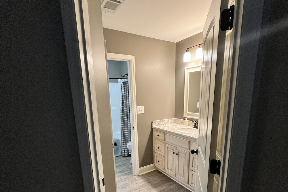 Photo of Bathroom in Watkinsville