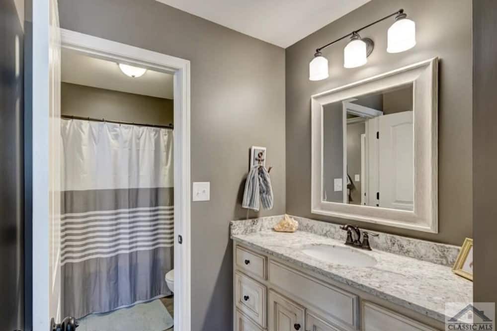 Photo of Bathroom in Watkinsville