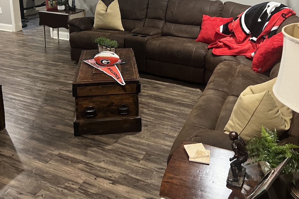 Photo of Livingroom in Watkinsville