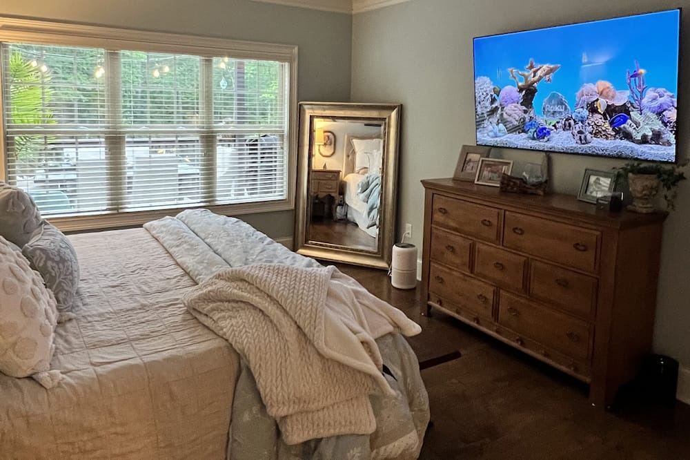 Photo of Bedroom in Watkinsville