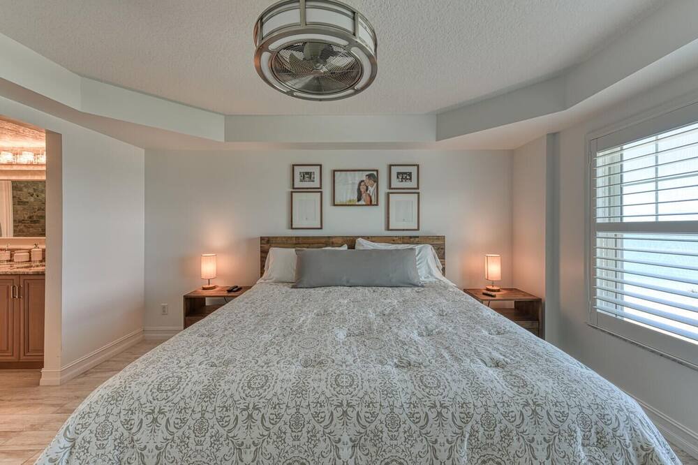 Photo of Bedroom in Central Beach