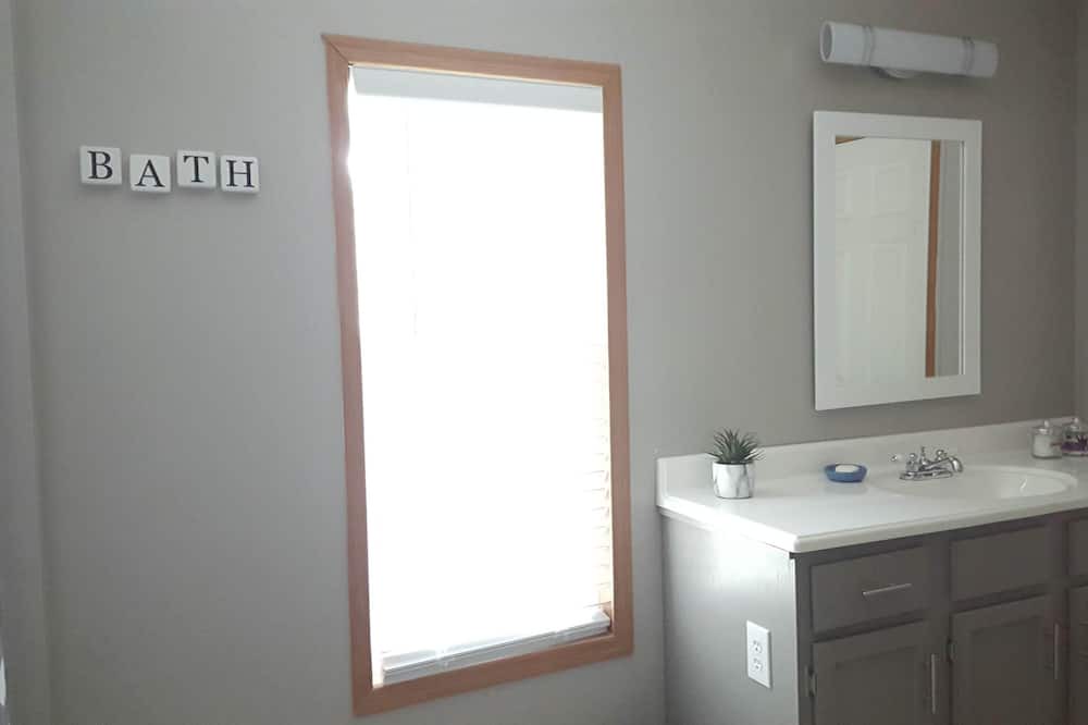 Photo of Bathroom in Marietta