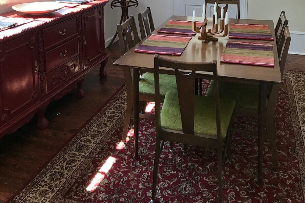 Photo of Livingroom in Watkinsville