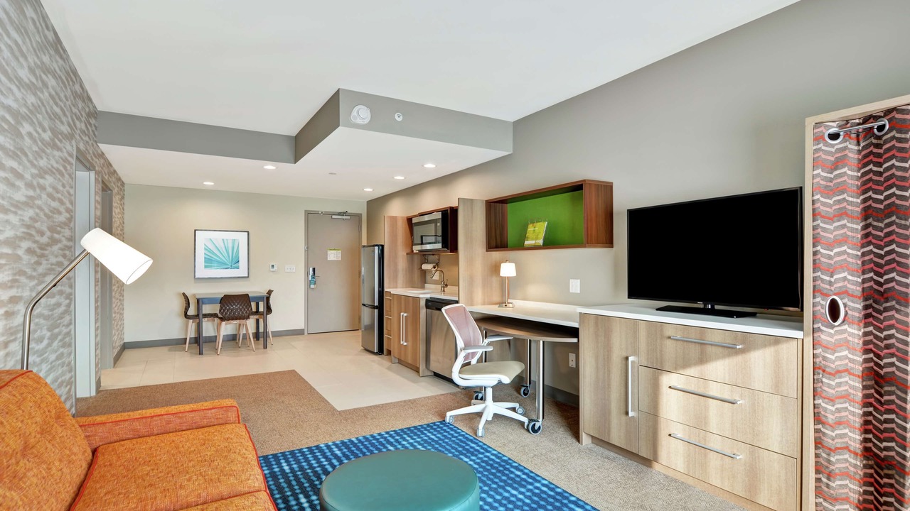 Photo of Bedroom in Piper Glen Estates
