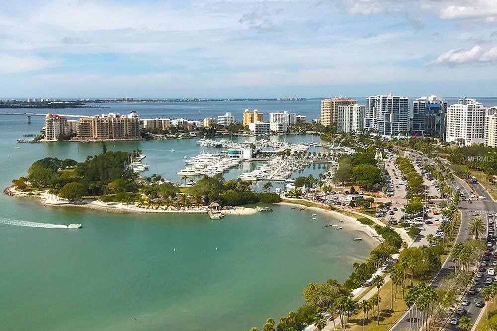 Photo of Outdoor in Fruitville