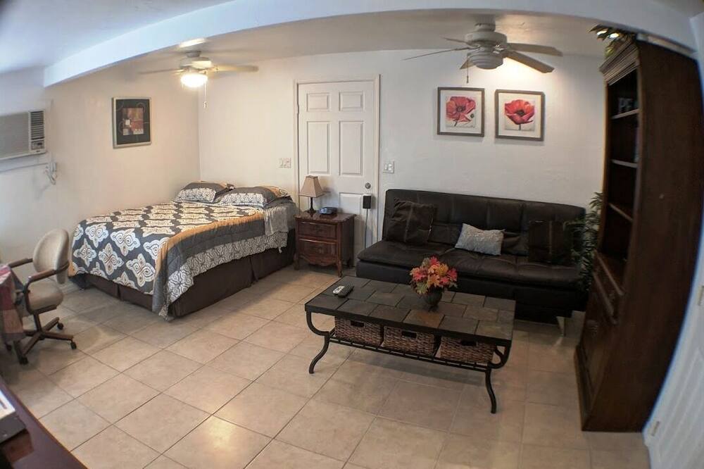 Photo of Bedroom in Fruitville