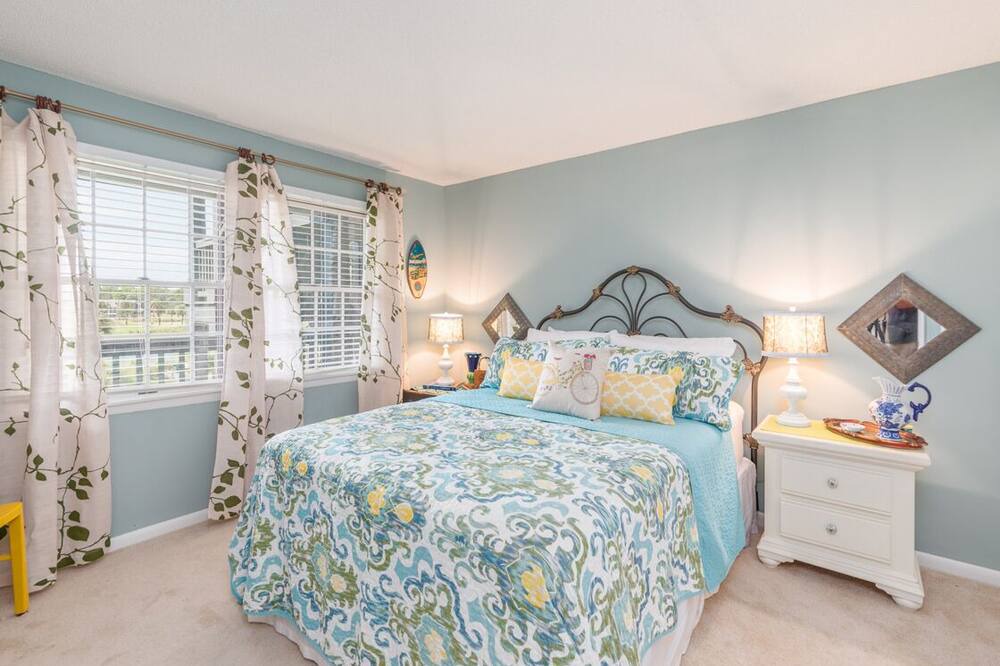 Photo of Bedroom in Saint Helena Island