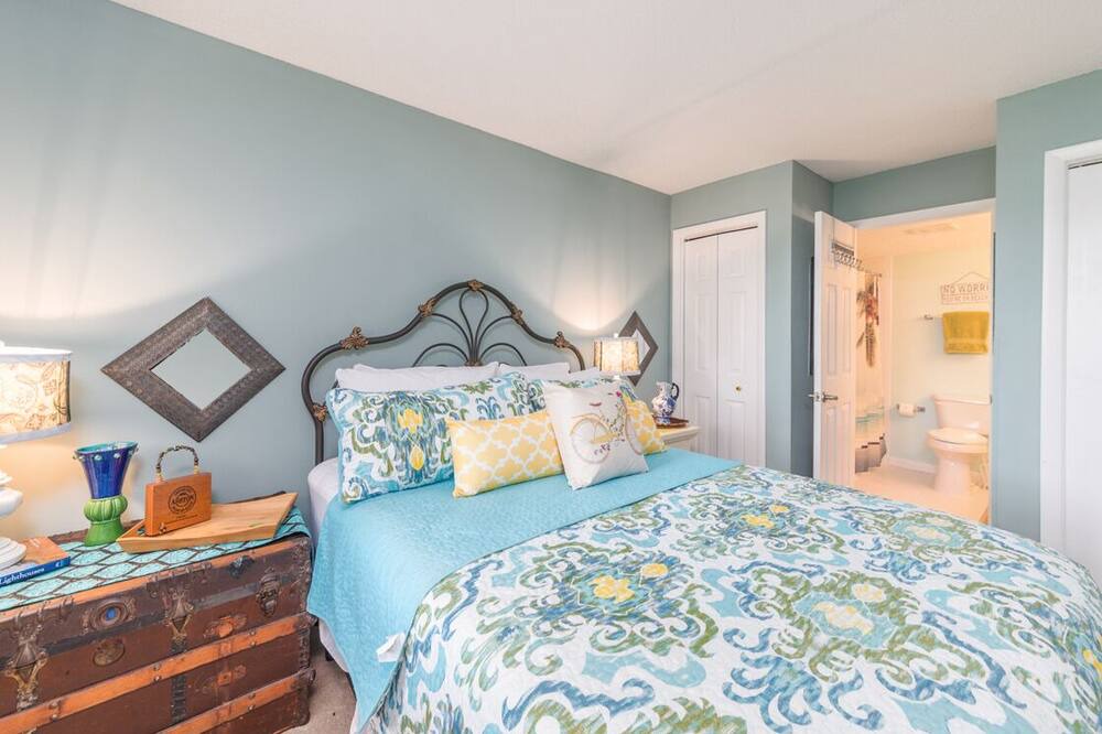 Photo of Bedroom in Saint Helena Island
