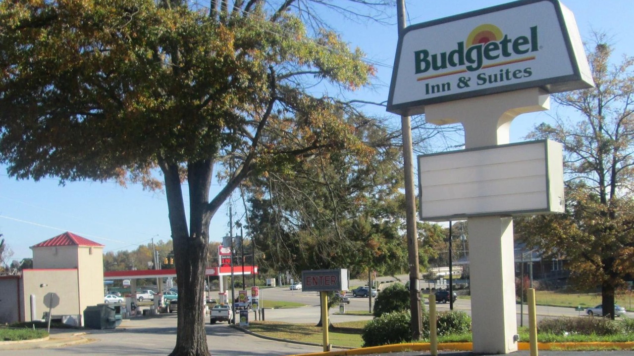 Photo of Outdoor in Rockingham