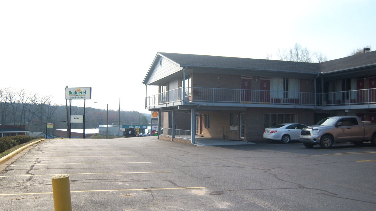 Photo of Others in Rockingham