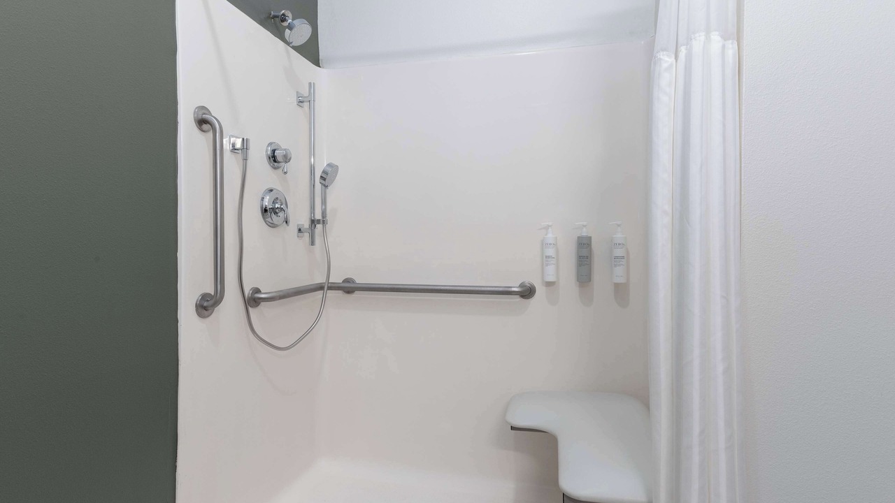 Photo of Bathroom in Fleming
