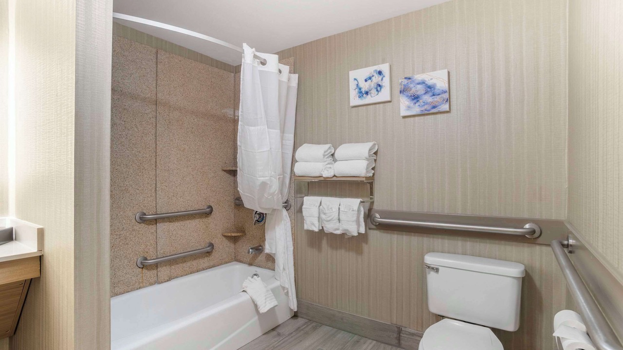 Photo of Bathroom in Arcadia