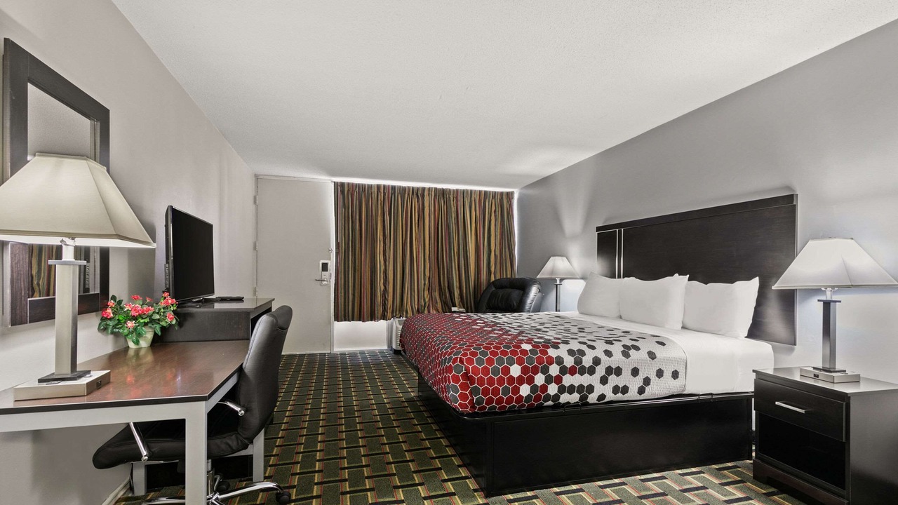 Photo of Bedroom in Clemson