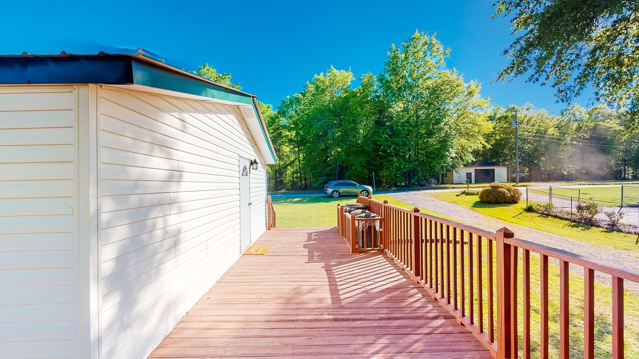 Photo of Outdoor in Saluda