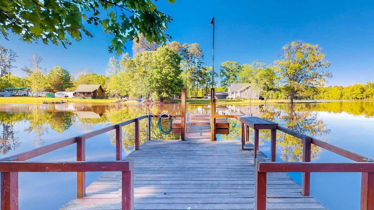 Photo of Outdoor in Saluda