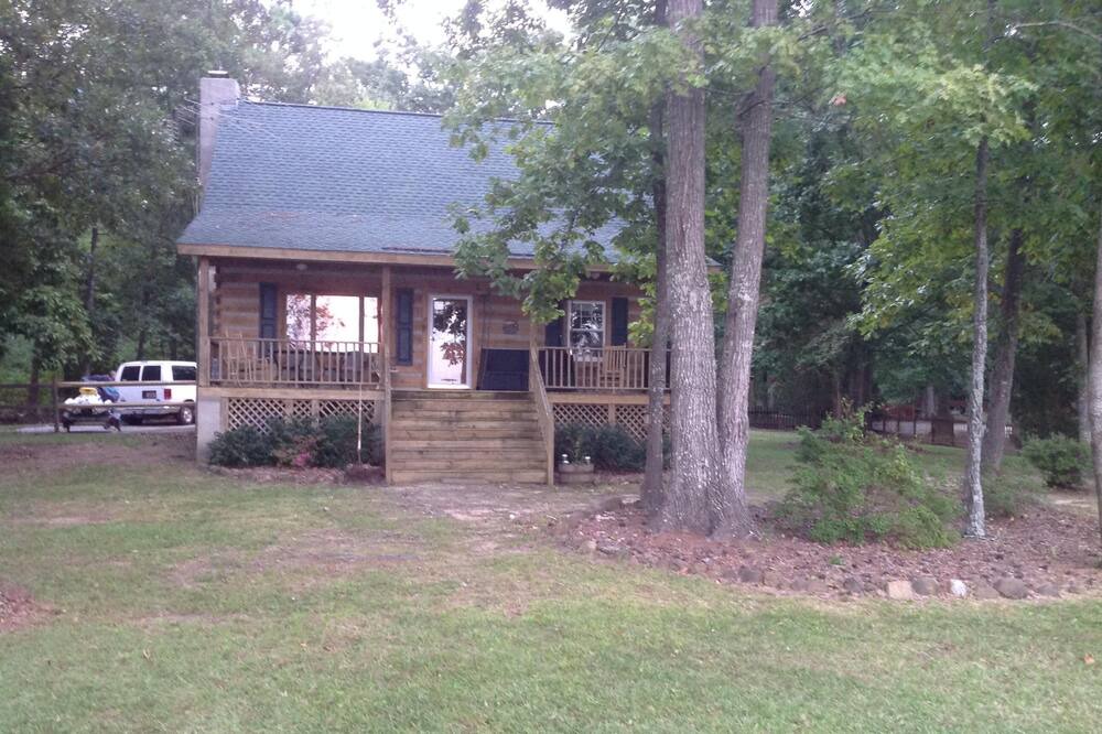 Photo of Outdoor in Chapin