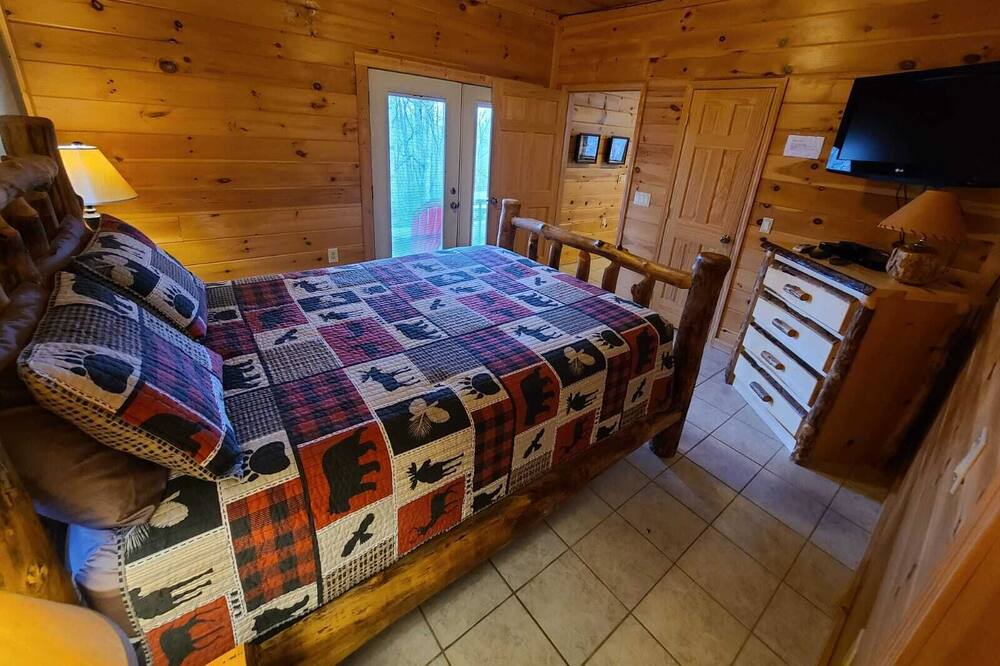 Photo of Bedroom in Bryson City