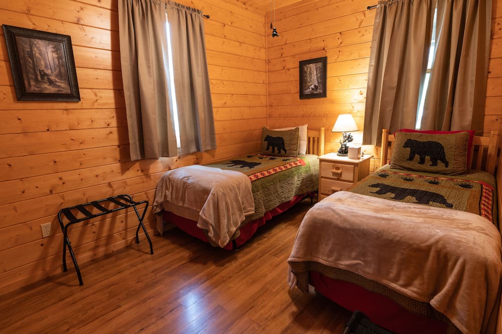 Photo of Bedroom in Kyle