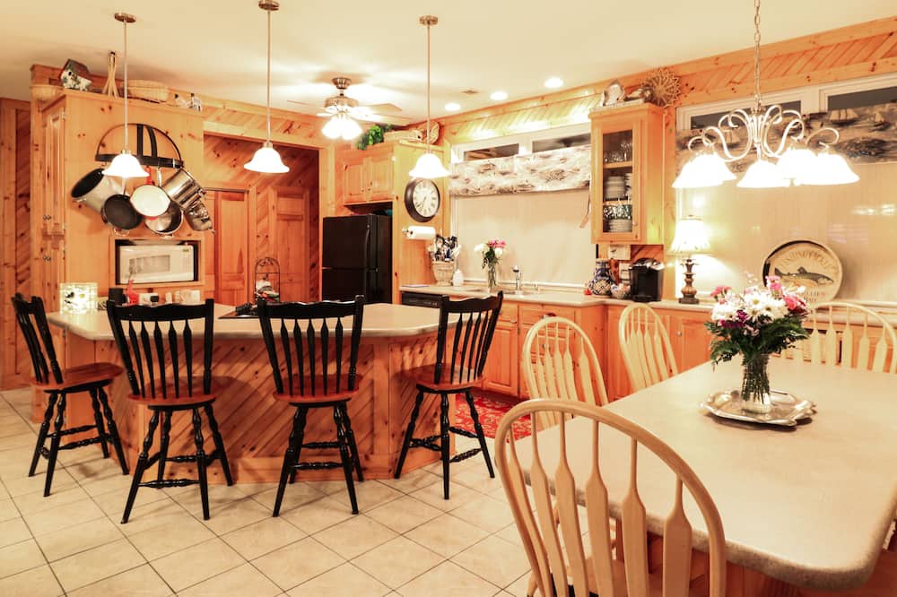 Photo of Kitchen in Russellville