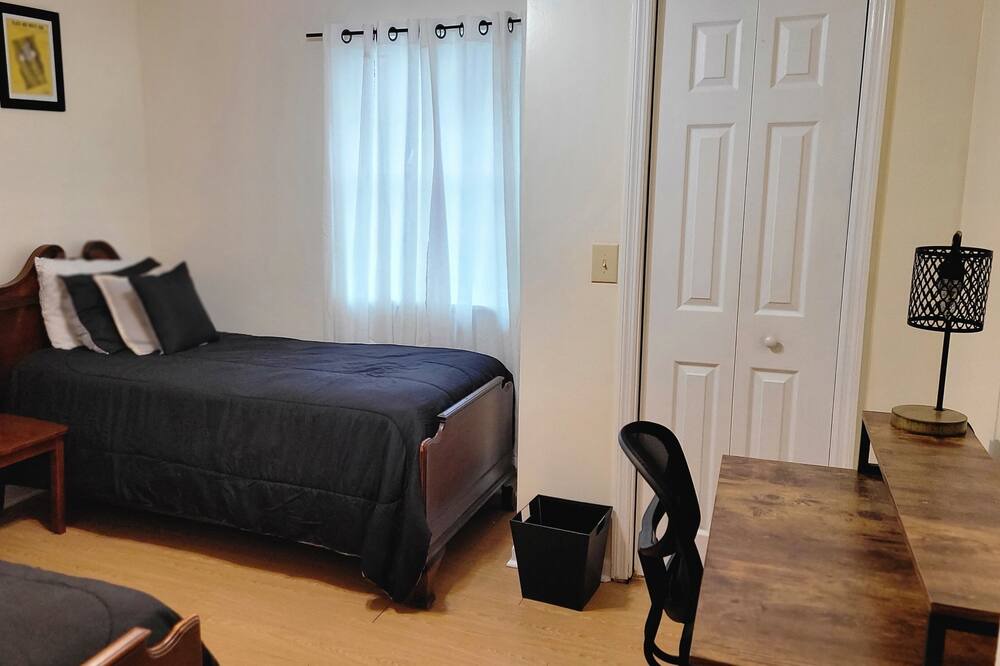 Photo of Bedroom in Santee
