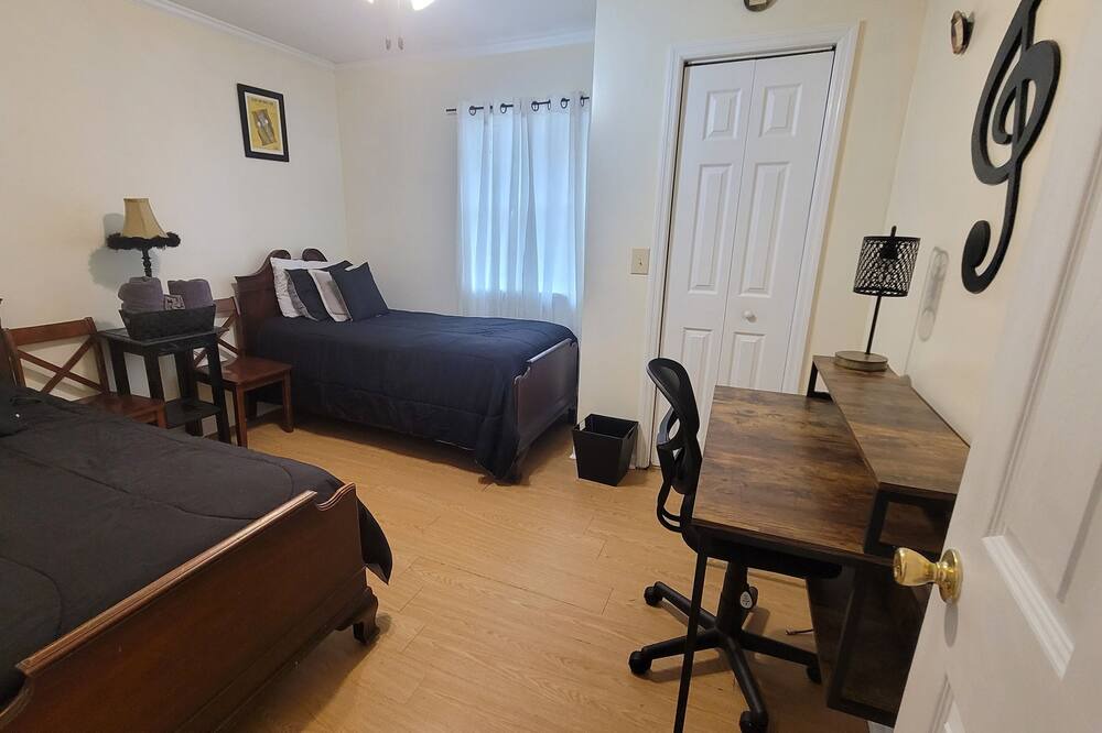 Photo of Bedroom in Santee