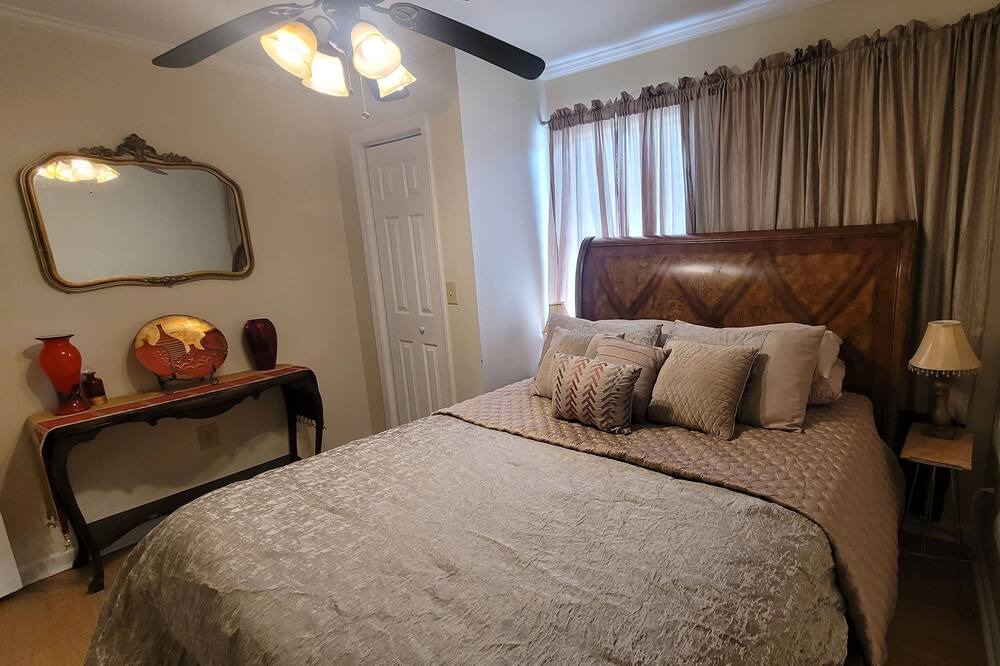 Photo of Bedroom in Santee