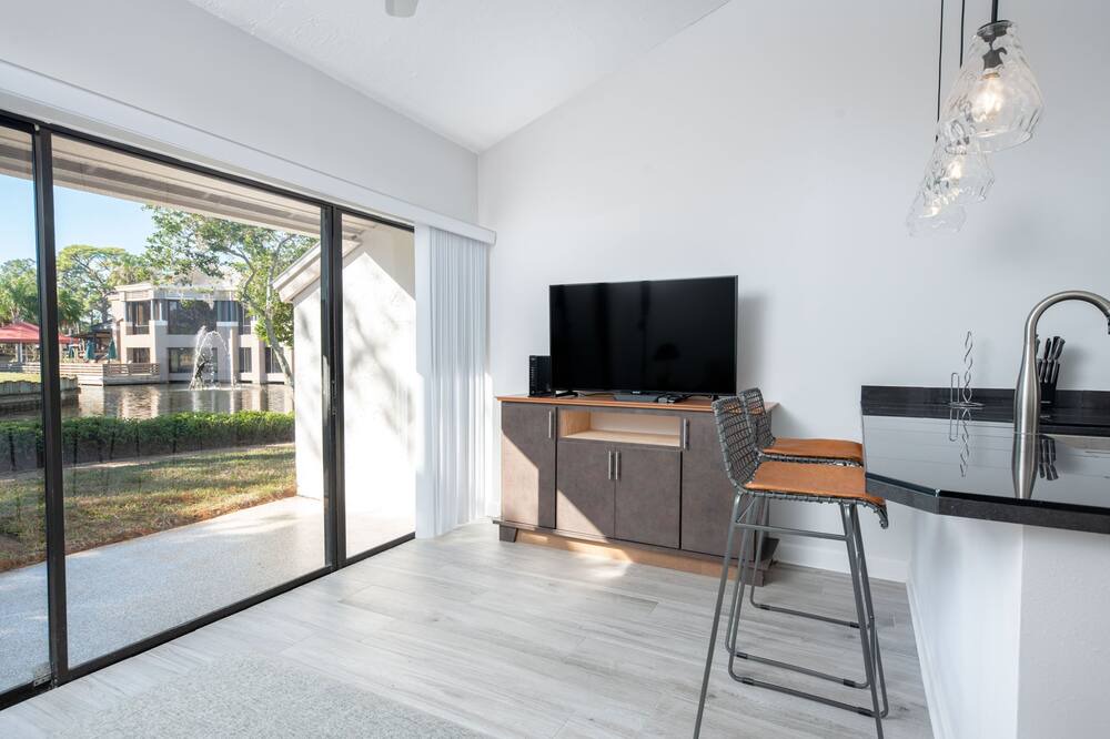 Photo of Livingroom in The Meadows