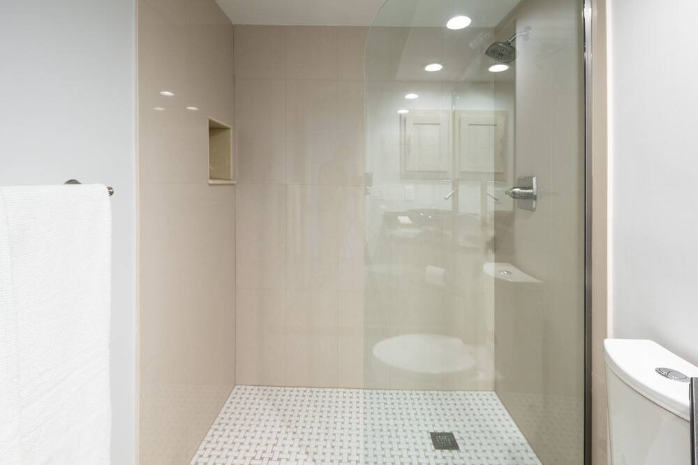 Photo of Bathroom in The Meadows
