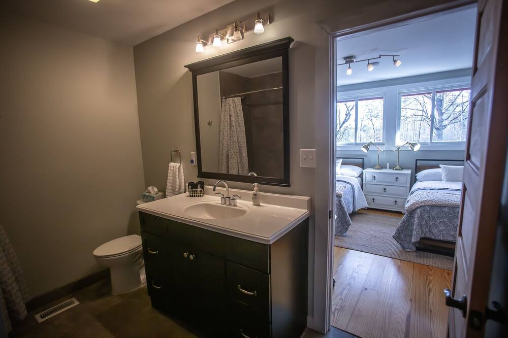 Photo of Bathroom in Pickens