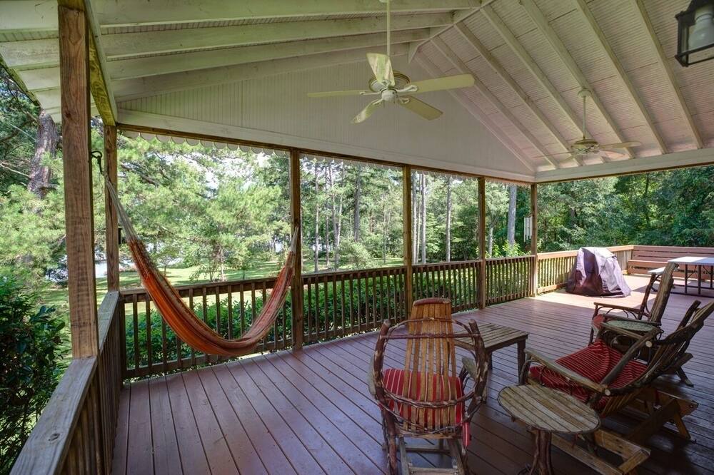 Photo of Patio Balcony in Fair Play