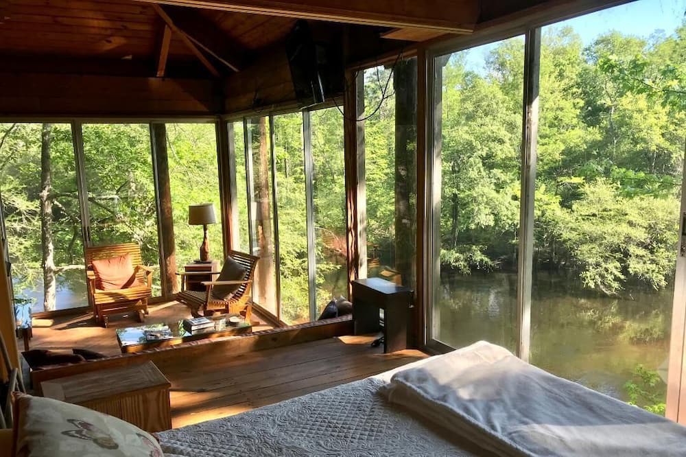 Photo of Bedroom in Canadys