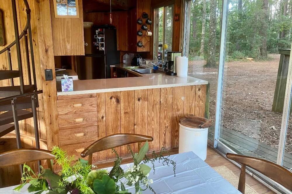 Photo of Outdoor in Canadys