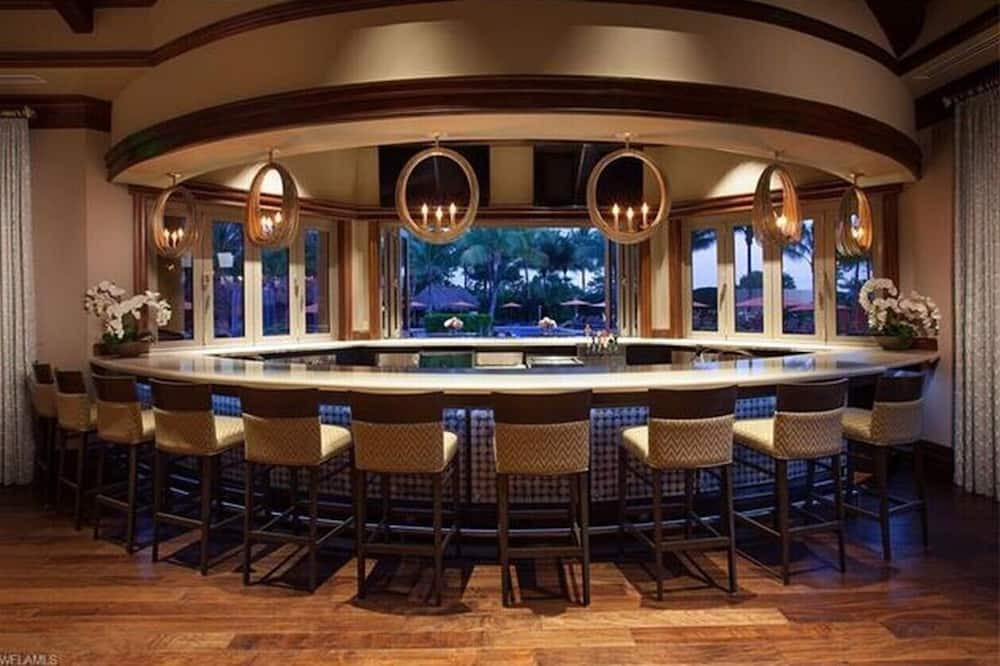 Photo of Outdoor in Falcons Glen