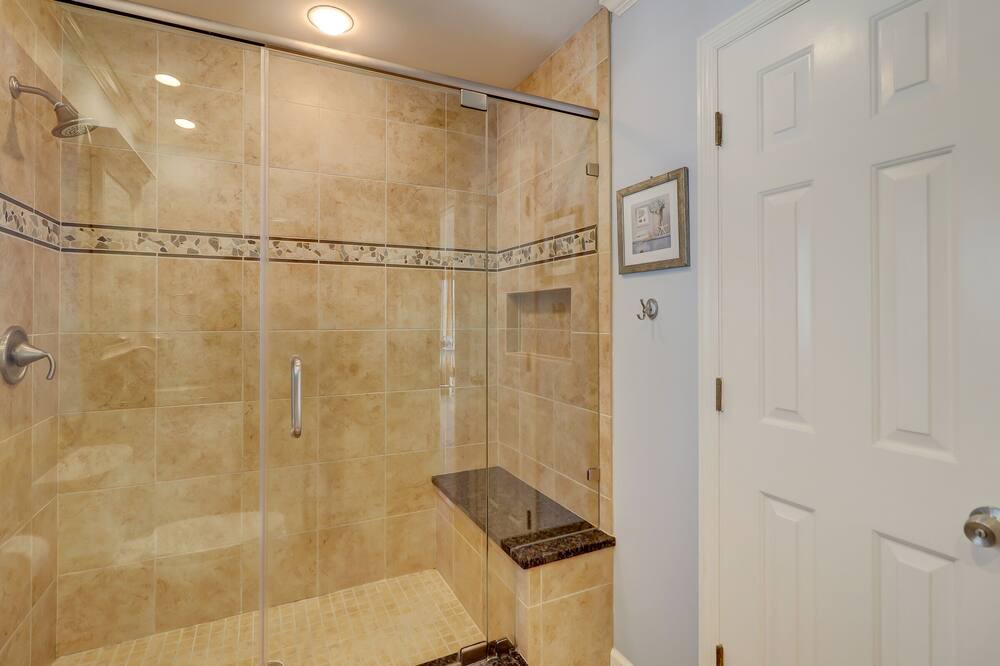Photo of Bathroom in Palmetto Dunes