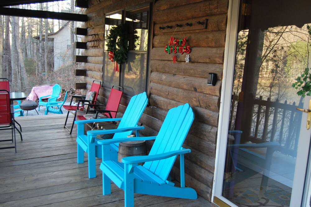 Photo of Patio Balcony in Tuckasegee