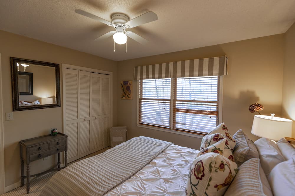 Photo of Bedroom in Highlands
